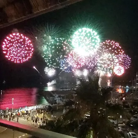 Daire Sublime Vue Mer,parking,wifi Fréjus