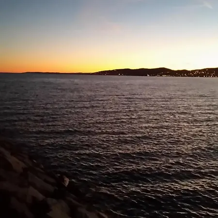Apartamento Sublime Vue Mer,parking,wifi Fréjus