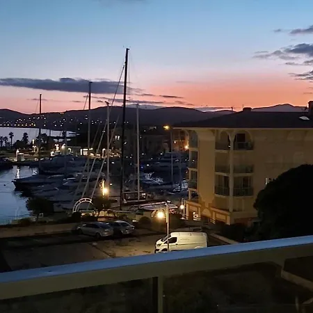 Sublime Vue Mer,parking,wifi Apartmán Fréjus