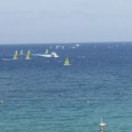 Apartment Sublime Vue Mer,parking,wifi Frejus