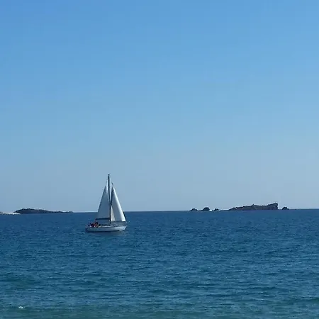 Apartment Sublime Vue Mer,parking,wifi Frejus