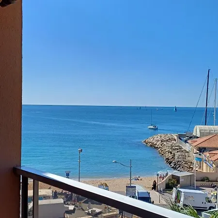 Apartment Sublime Vue Mer,parking,wifi Frejus