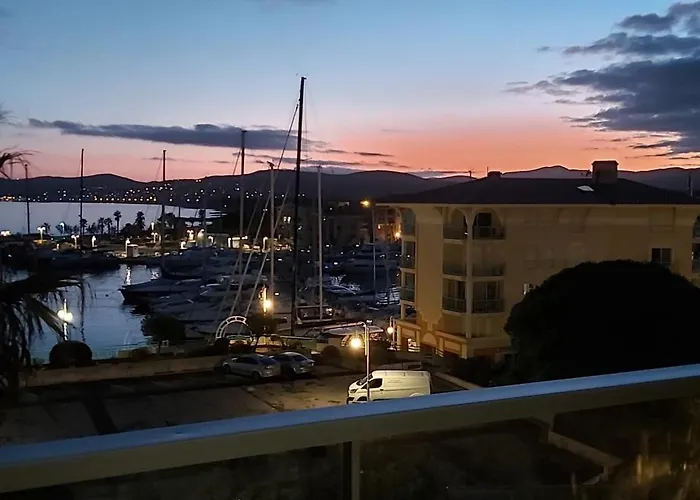 Splendide Vue Port Clim Garage Wifi Lejlighed Fréjus
